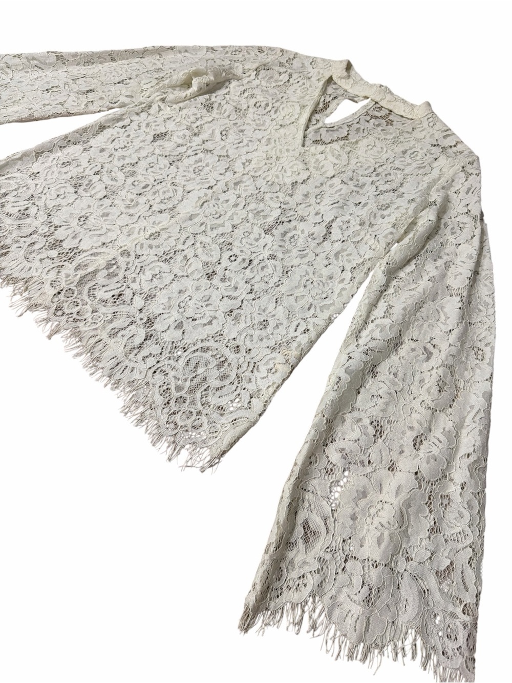 PAPER + TEE White Floral Lace Blouse